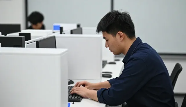 学校与医院中的进阶AI搜索优化套餐解决方案介绍